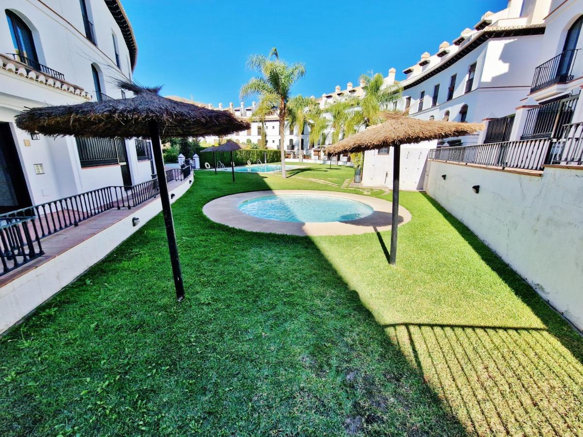 Velez Nazari Apartment Velez de Benaudalla Exterior photo