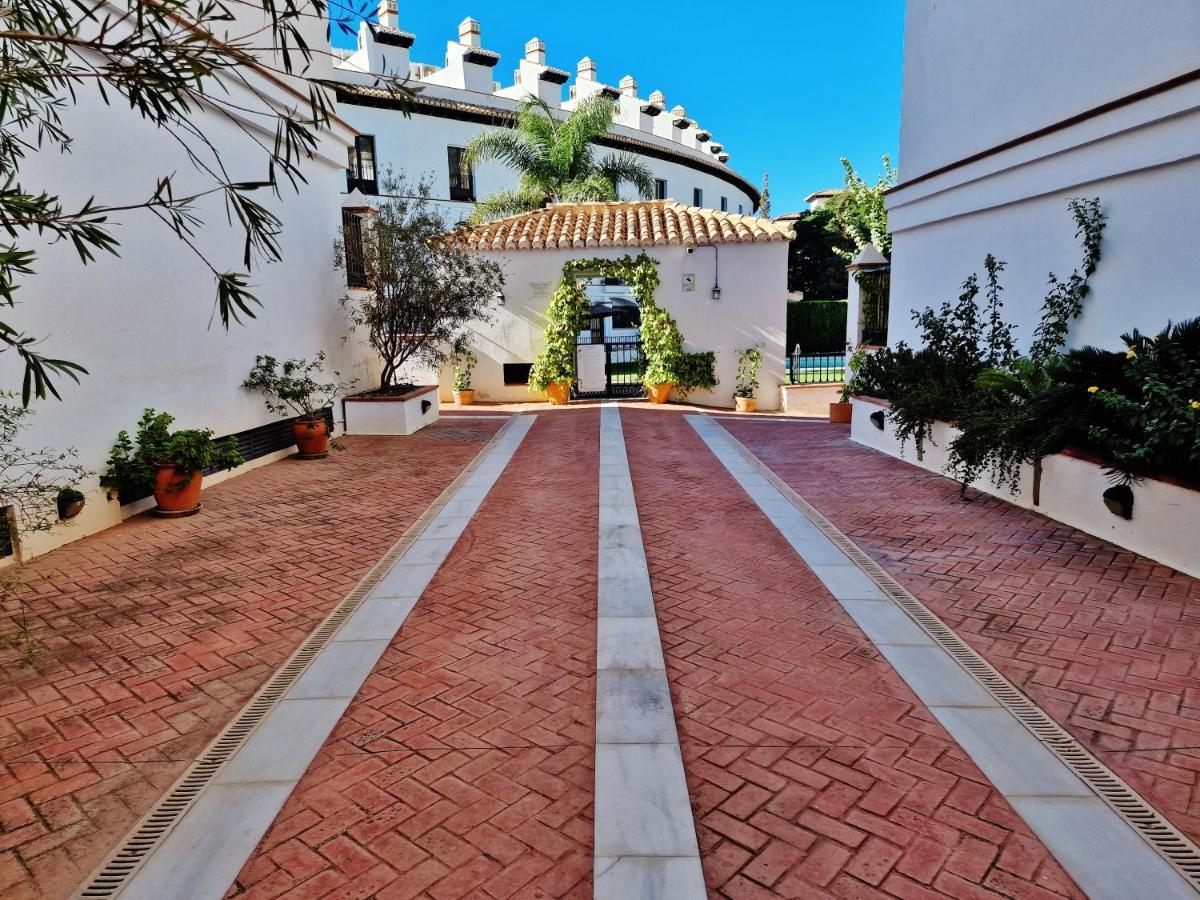 Velez Nazari Apartment Velez de Benaudalla Exterior photo